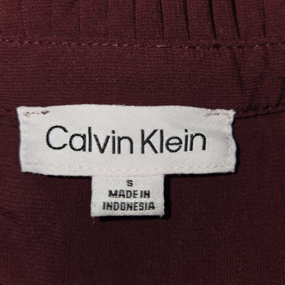 Calvin Klein chic sleeveless